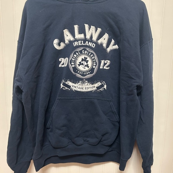 Gildan Sweaters - Galway Ireland Vintage Navy Sweatshirt